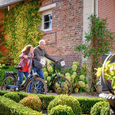 Casa de hóspedes Atelier 19 3*